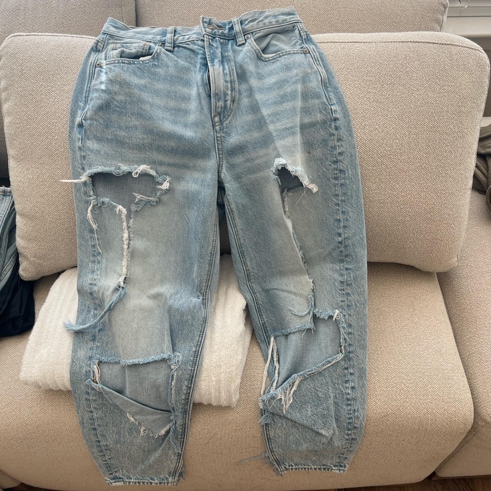 Distressed Light Blue Jeans